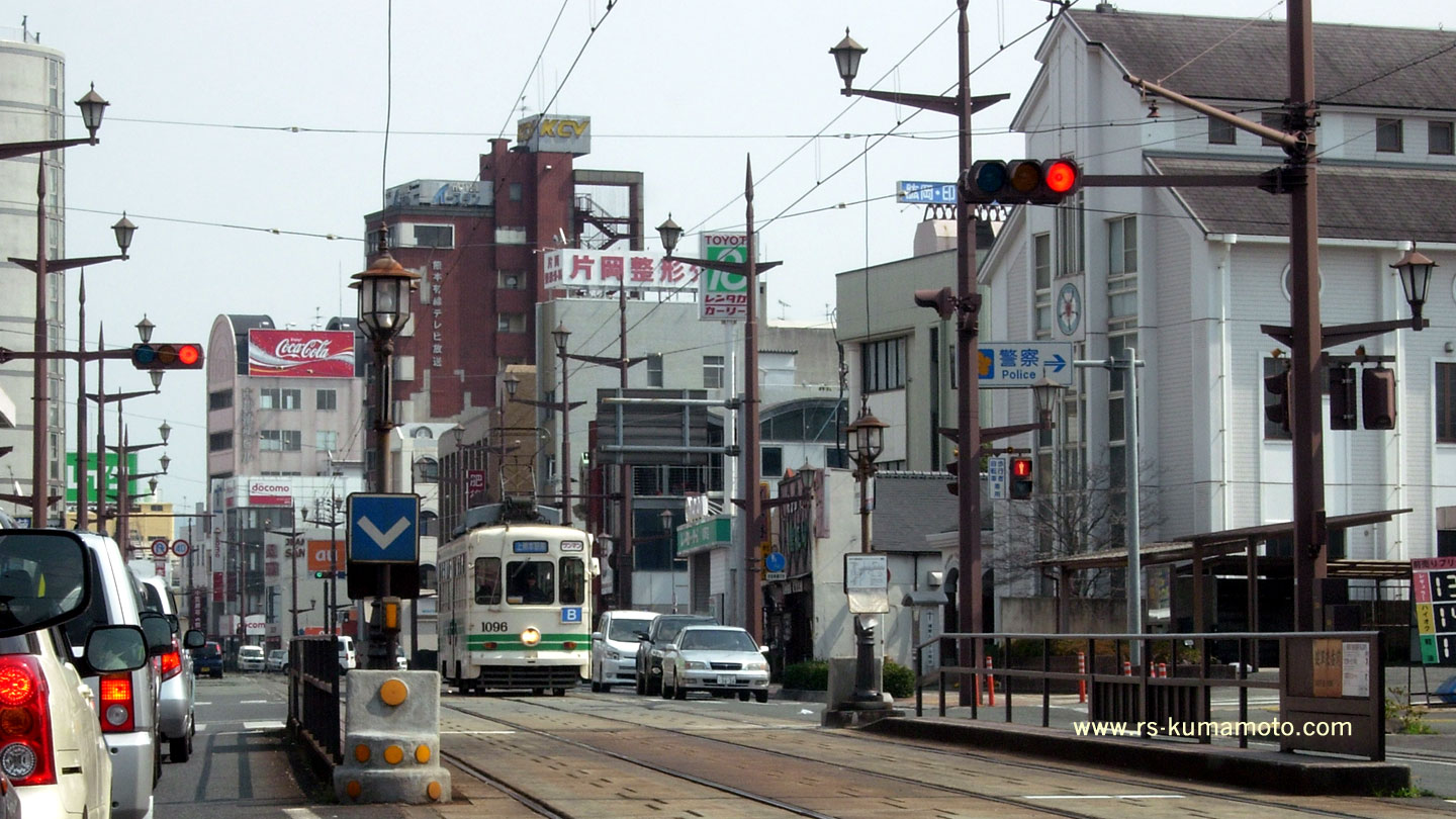 健軍交番前電停付近　2011年3月撮影