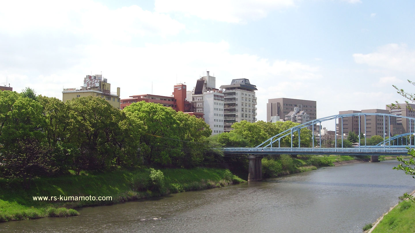 安巳橋と大学病院方面　2011年5月撮影