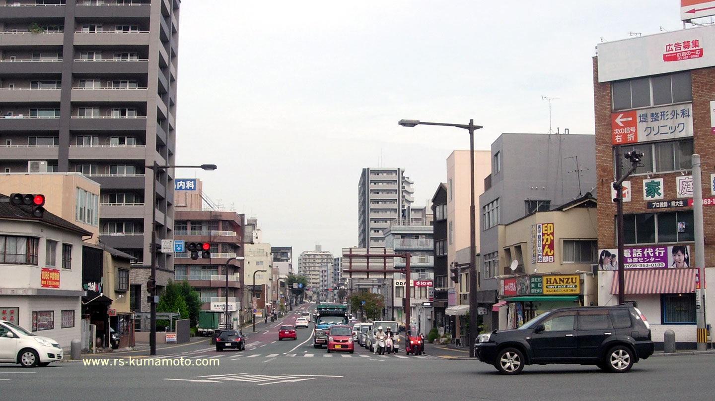 大江渡鹿交差点北側　2014月9月撮影