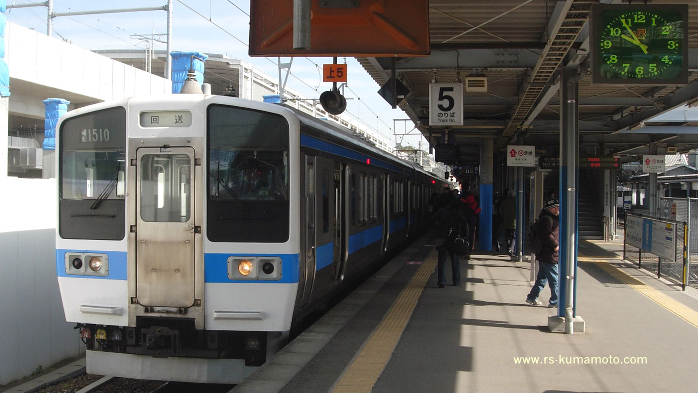 熊本駅に到着した415系1510　2011年3月撮影